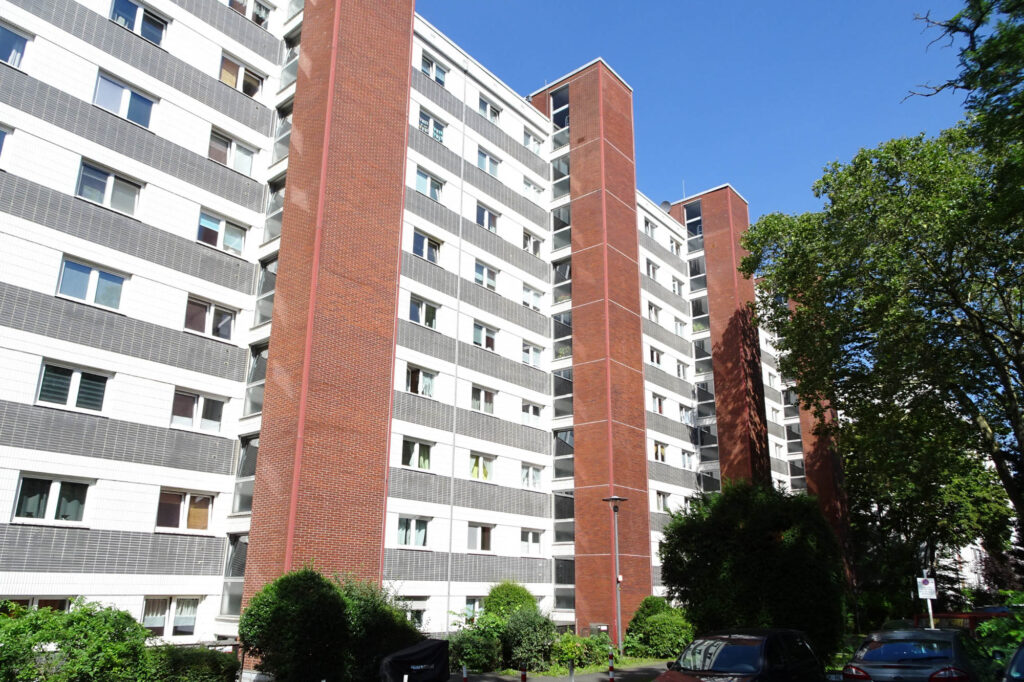 Safeguarding Performance to Achieve Climate Targets