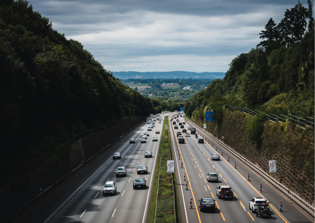 Technical Advisory for EV Charging Infrastructure Along German Highway